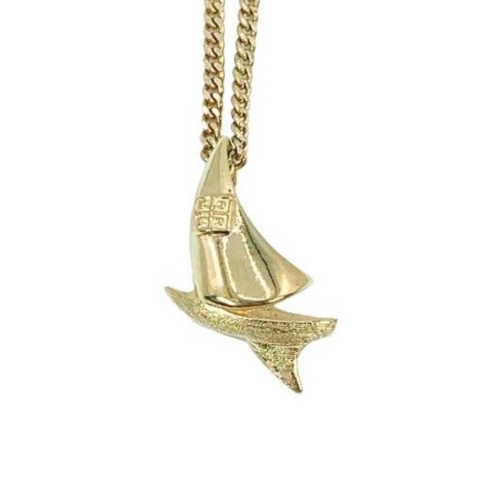Givenchy
Vintage Sailboat Pendant Necklace